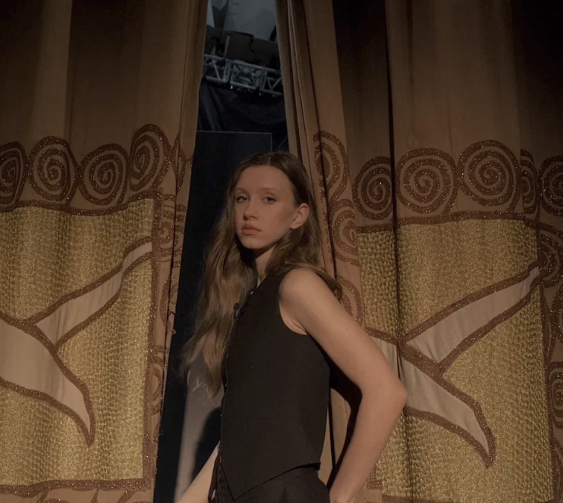     Полина Романова