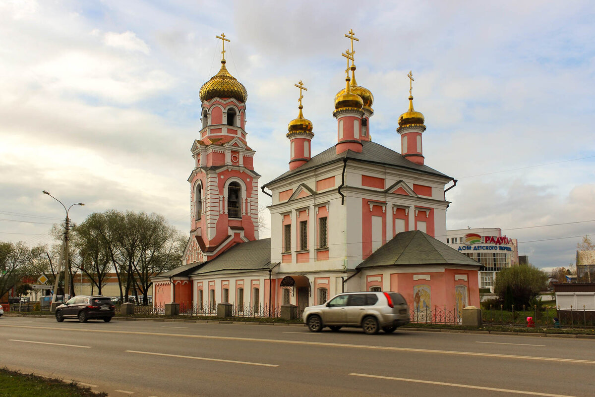 Ну вот вам пожалуйста сказочный русский городок, который превосходит любой  итальянский | Самый главный путешественник | Дзен