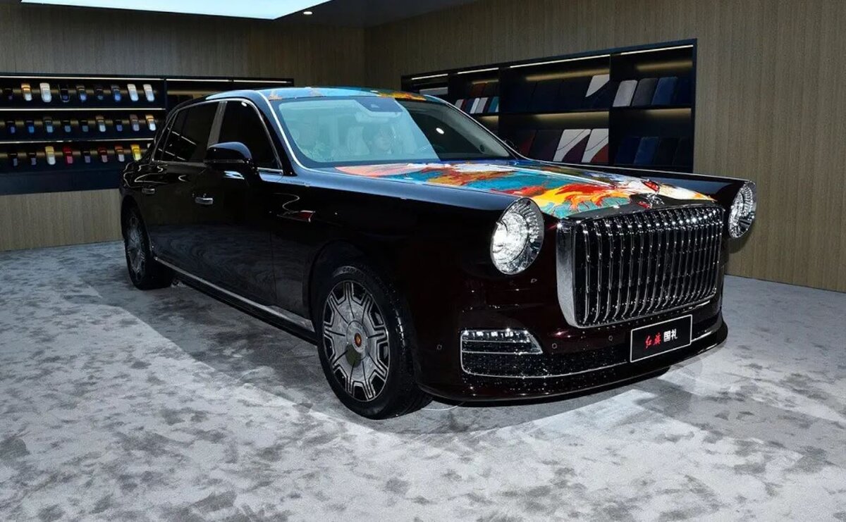 Абсолютно новый Hongqi Guoli от суббренда Golden Sunflower