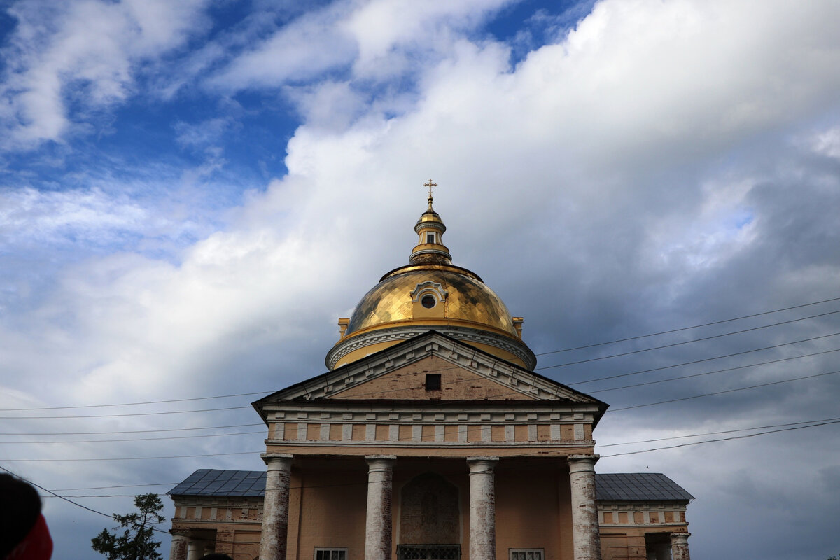 Храм Николая Чудотворца в Великорецком, 1839 г постройки. 