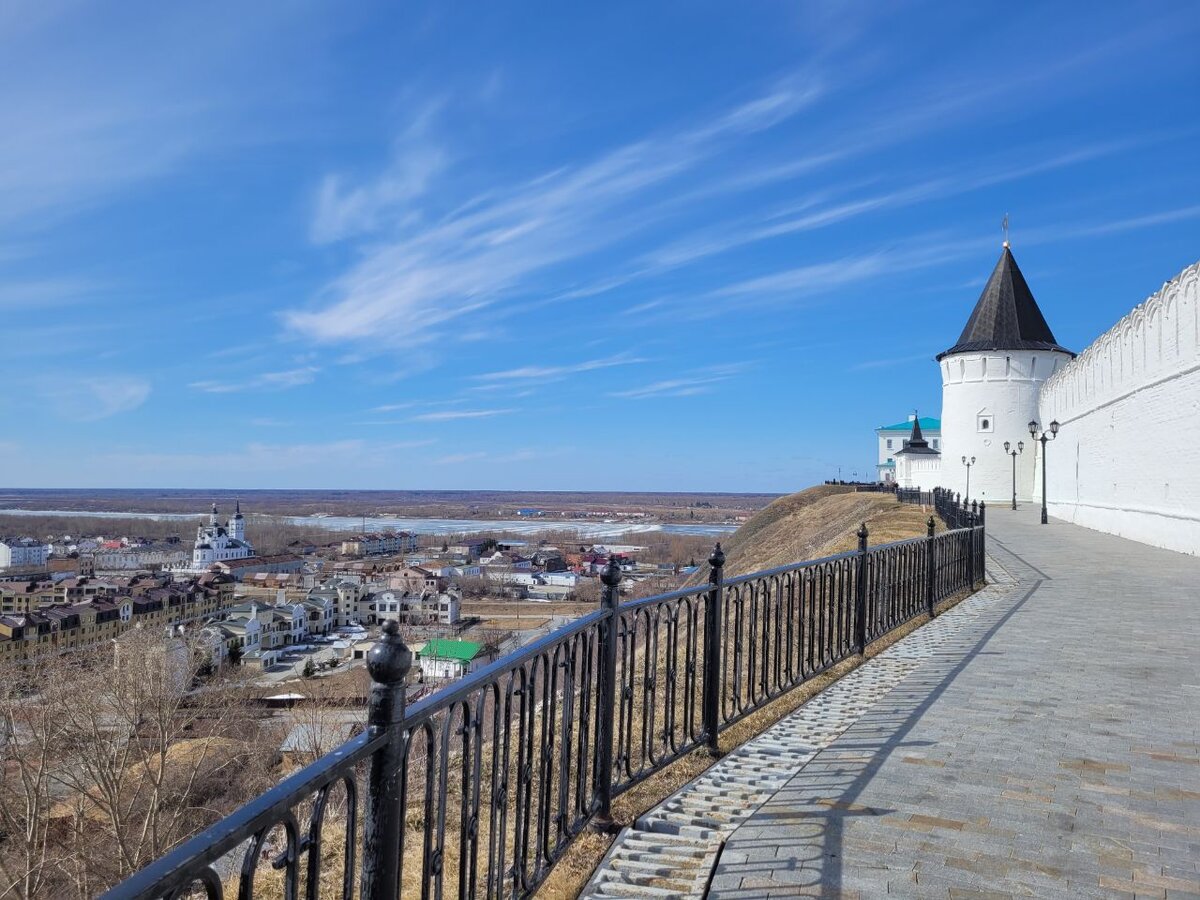 Тобольский Кремль - единственный каменный Кремль в Сибири. Как он сейчас  выглядит? | Пусть все путешествия сбудутся | Дзен