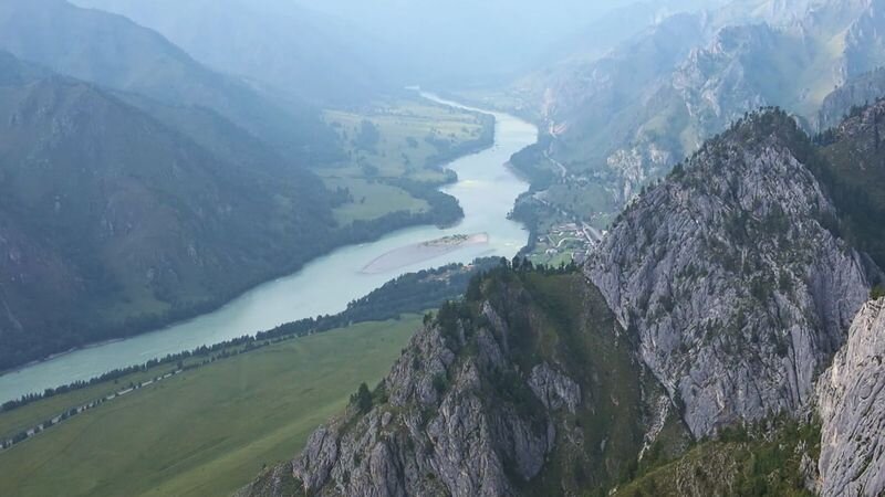    Красоты Телецкого озера на Алтае. Фото: канал ТВ-3