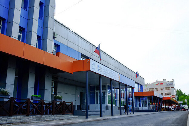    В Кирове завершили благоустройство территории автовокзала