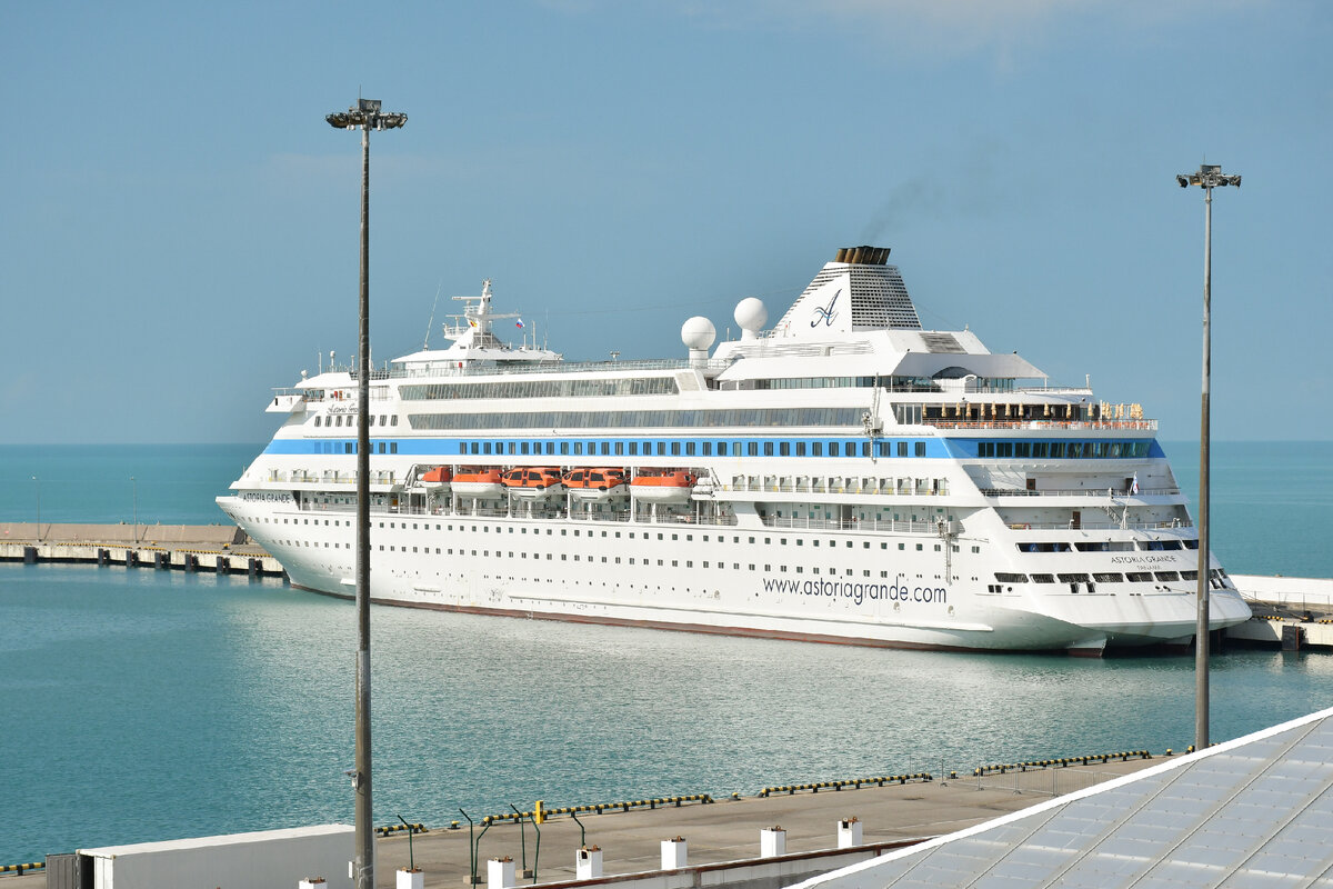 круизный лайнер