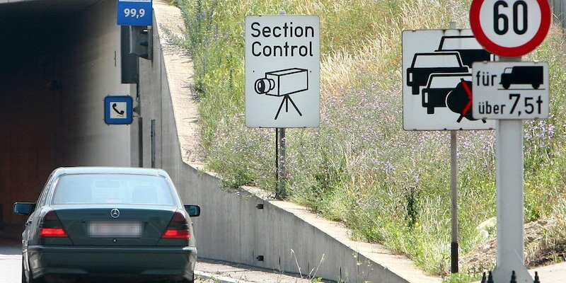 В ряде стран Евросоюза с этого года начли действовать ужесточённые наказания за превышение допустимой скорости