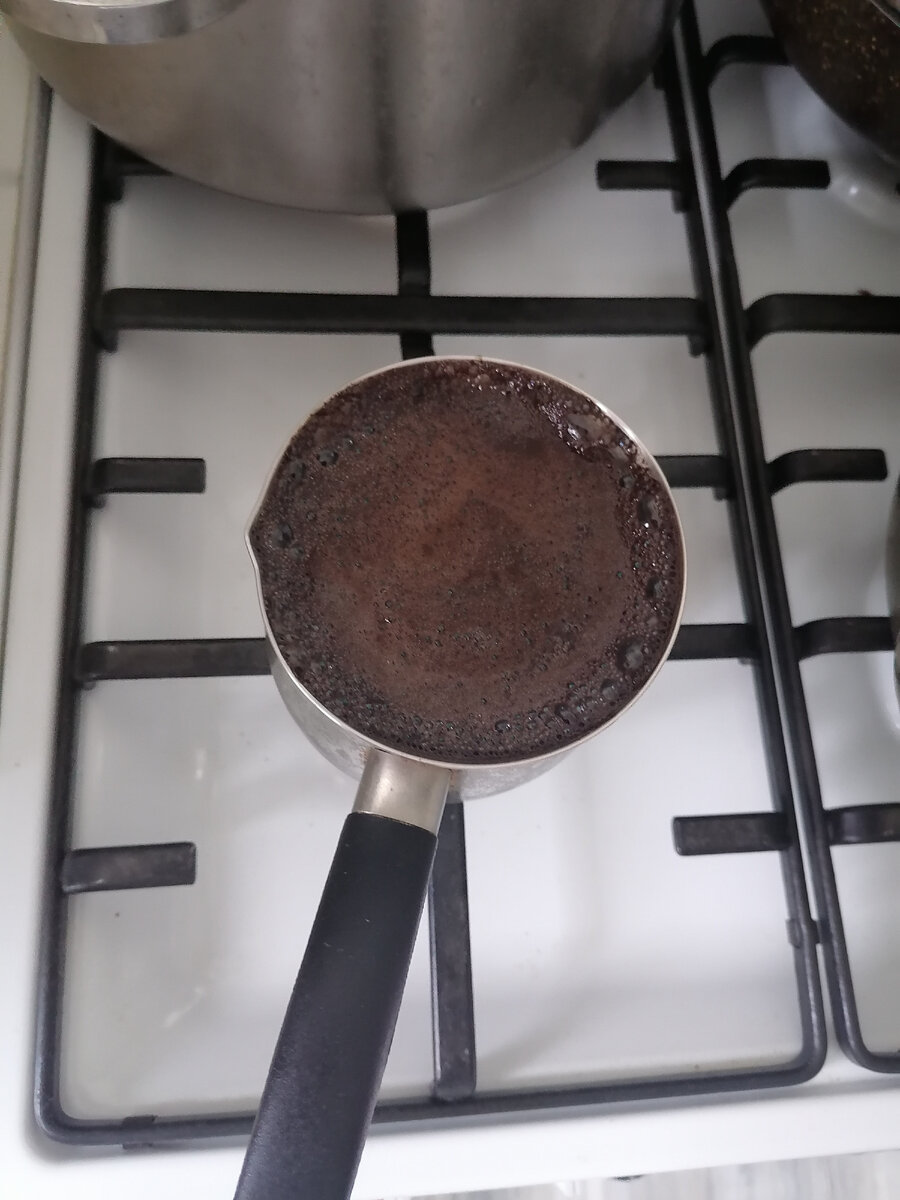 Немного перестаралась с водой, нужно было меньше наливать 