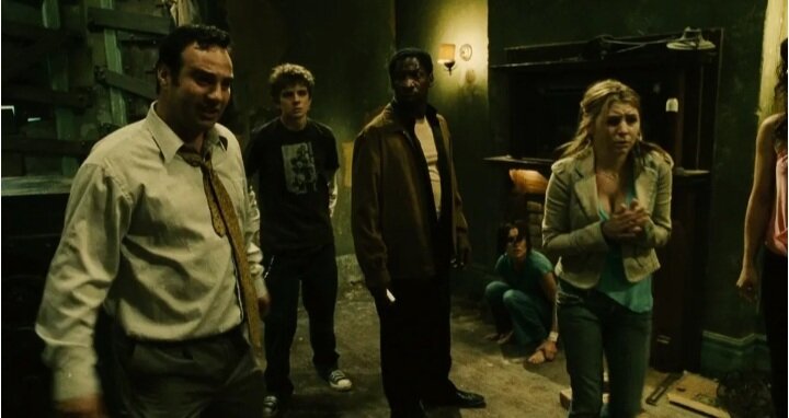 Кадр из фильма "Пила 2" 2005г.