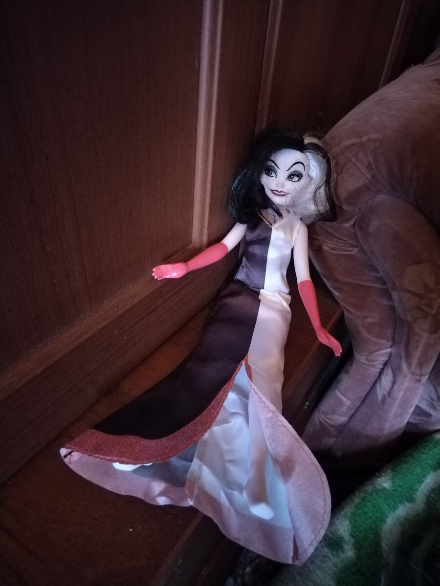 Эмоциональная стерва 😄