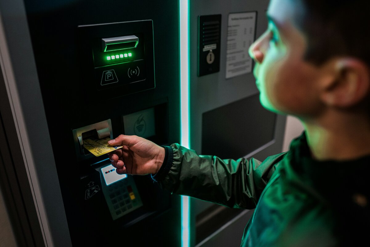     Скимминг: что это такое и как с ним бороться