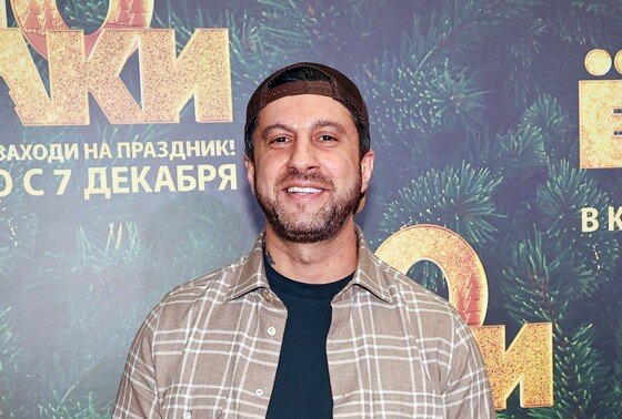    Амиран Сардаров