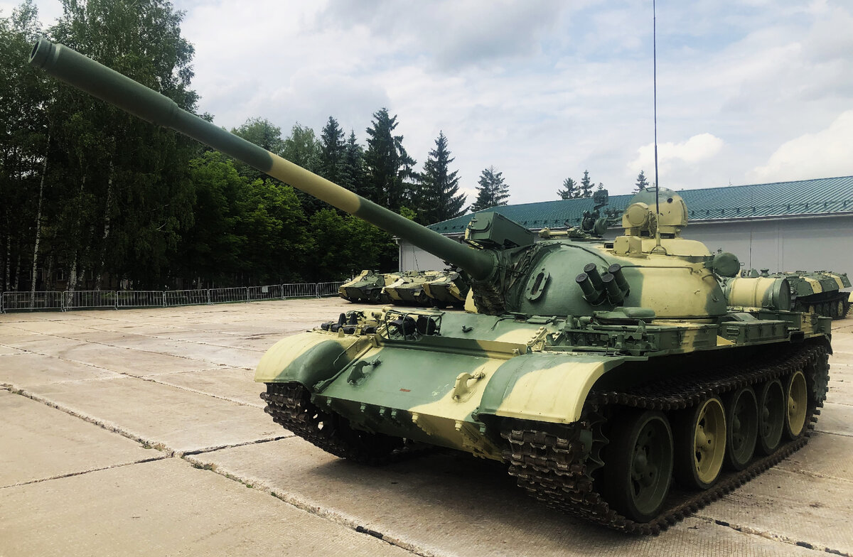 Т-55А после динамического показа. Кубинка, Технический Центр Парка "Патриот" , 12 июня 2024 года.