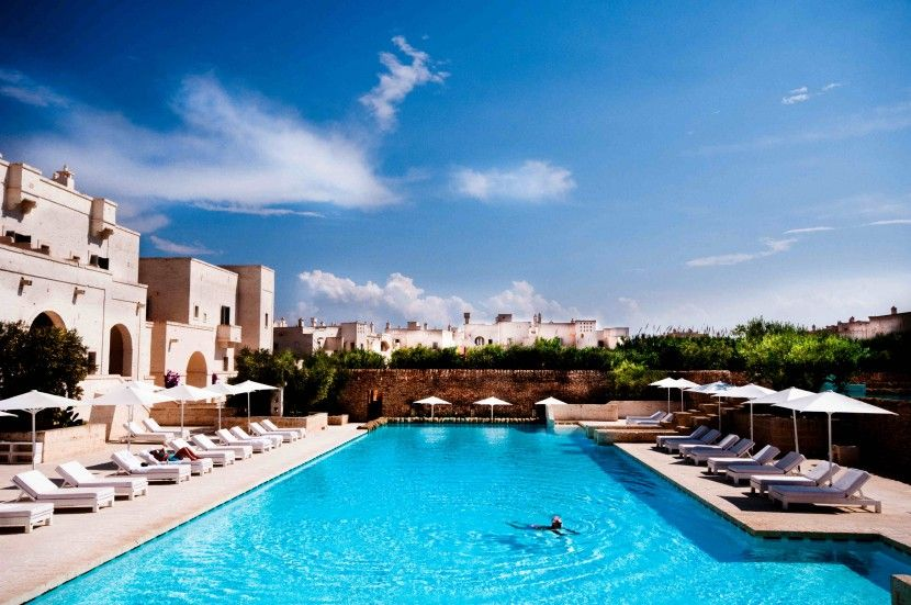 Роскошный итальянский курорт Борго Эгнация, где нынче пройдёт камлание G7.