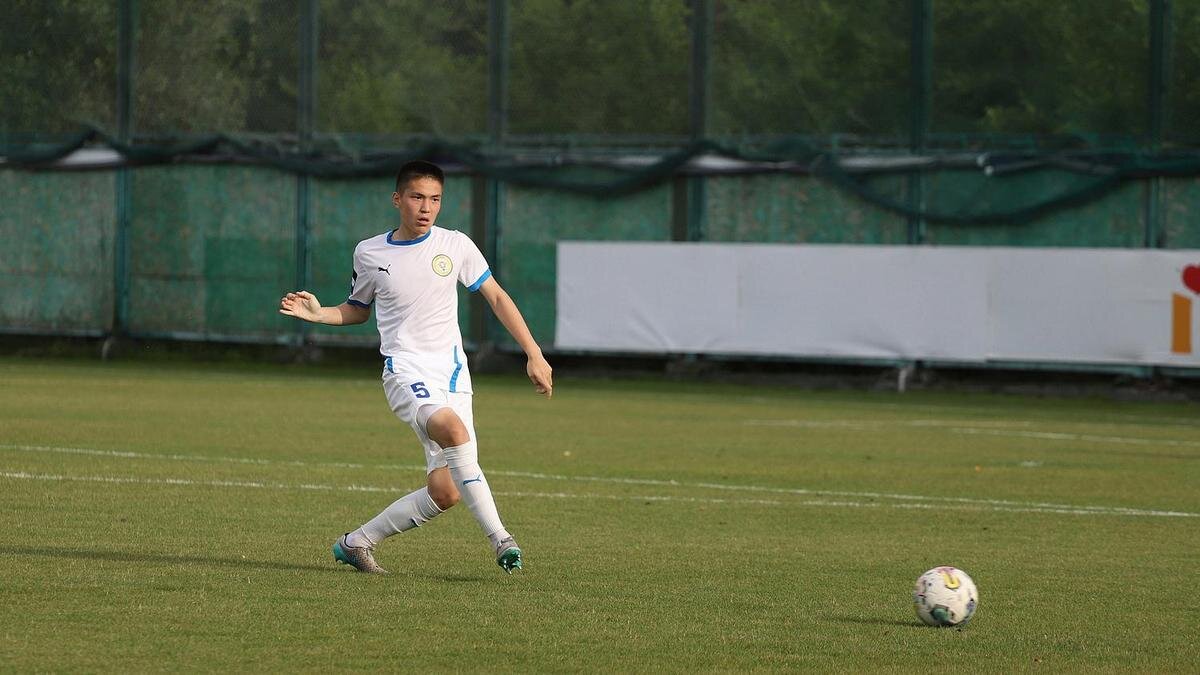    Футболист ФК "Туран" Азамат Аманбай:Пресс-служба QFL