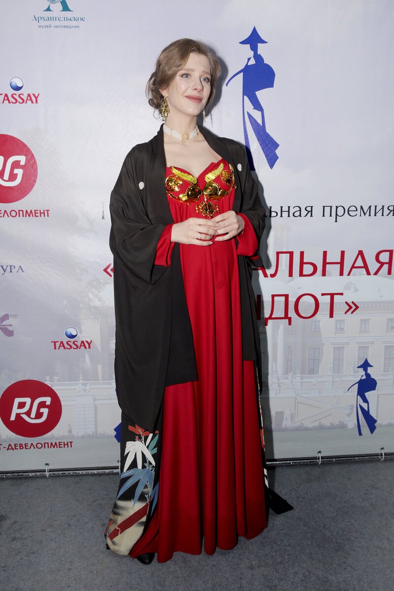    Лиза Арзамасова
