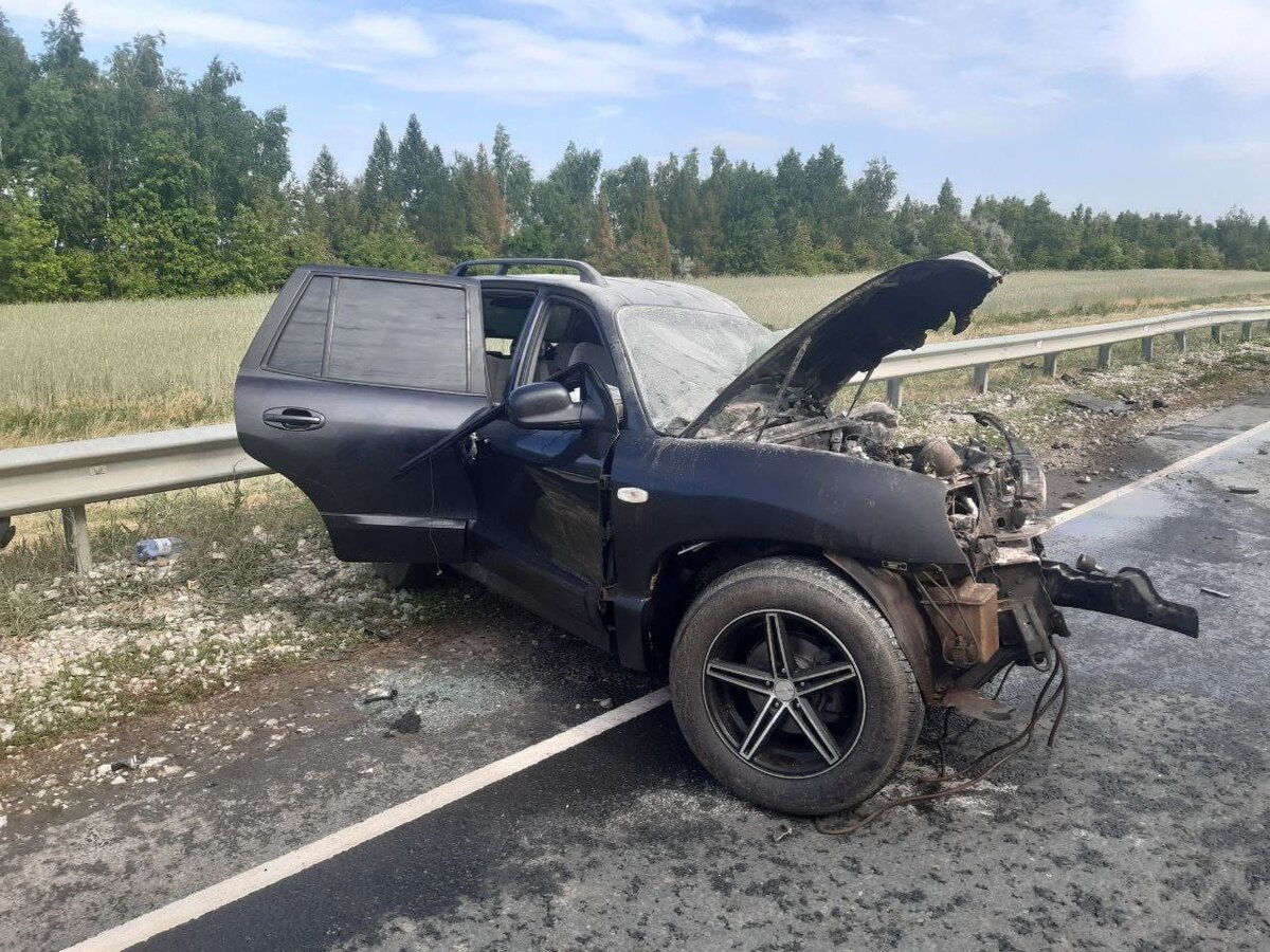 В Красноармейском районе Саратовской области произошло смертельное ДТП с  участием грузового и легкового автомобилей | Балаковские Вести | Дзен