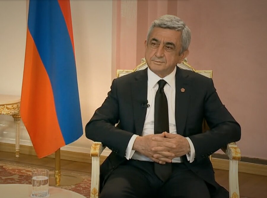 – Сегодня наш гость – Президент Республики Армения (в 2015 году) Серж Саргсян. Спасибо большое, что вы нашли время для нас.