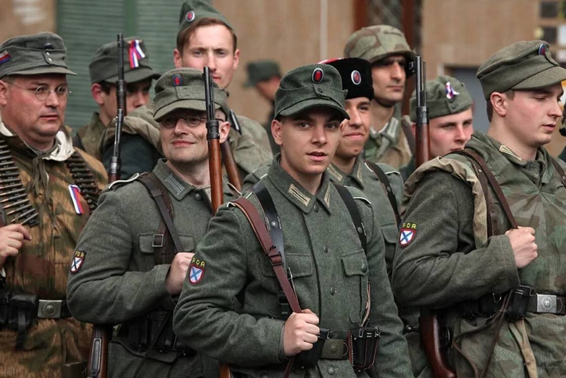 Увы. Из истории власовцев и РОА не выбросить. Злодеяния предателей не забыть! Фото из Интернет.