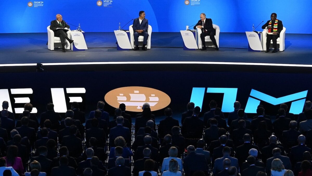    Выставочное пространство ПМЭФ-2024  РИА "Новости"
