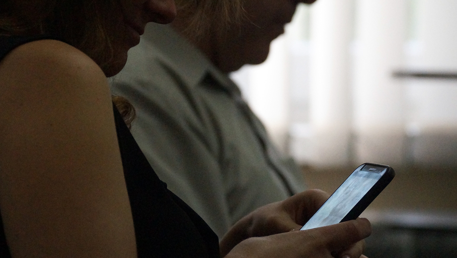 Почему не стоит подшучивать над телефонными мошенниками? Объясняет эксперт. Источник: 1MI