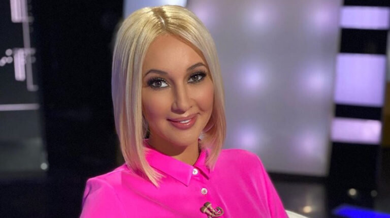    Фото: @leratv Софья Чулкова