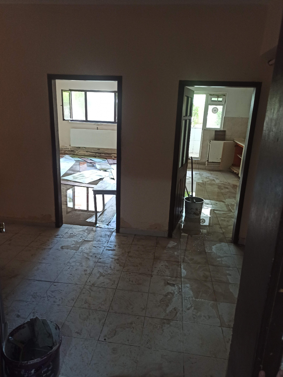 Последствия подтопления в квартире