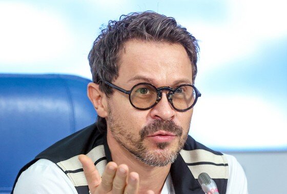    Павел Деревянко