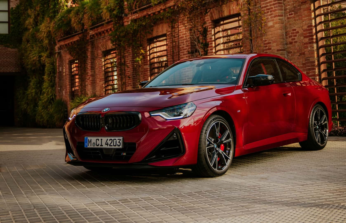 BMW 2 – новое купе 2025 модельного года 