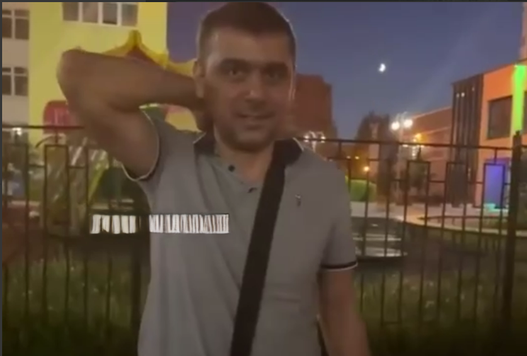 Вот он - Исмат. Собственной персоной. 