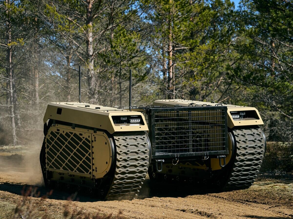    Беспилотное наземное транспортное средство THeMISCC BY-SA 4.0 / Milrem Robotics /