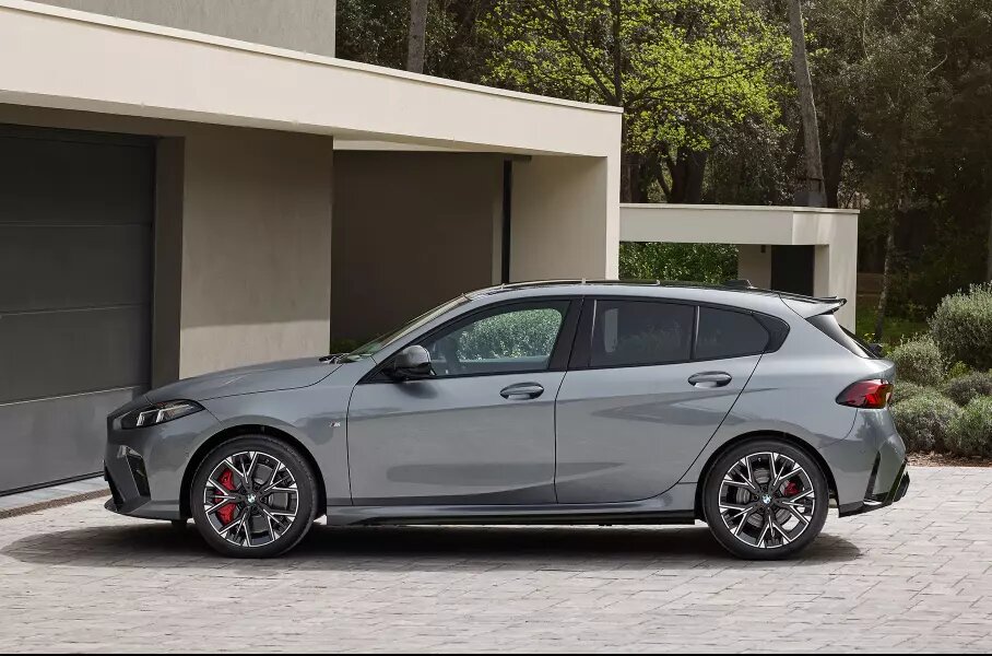 Листайте галерею.