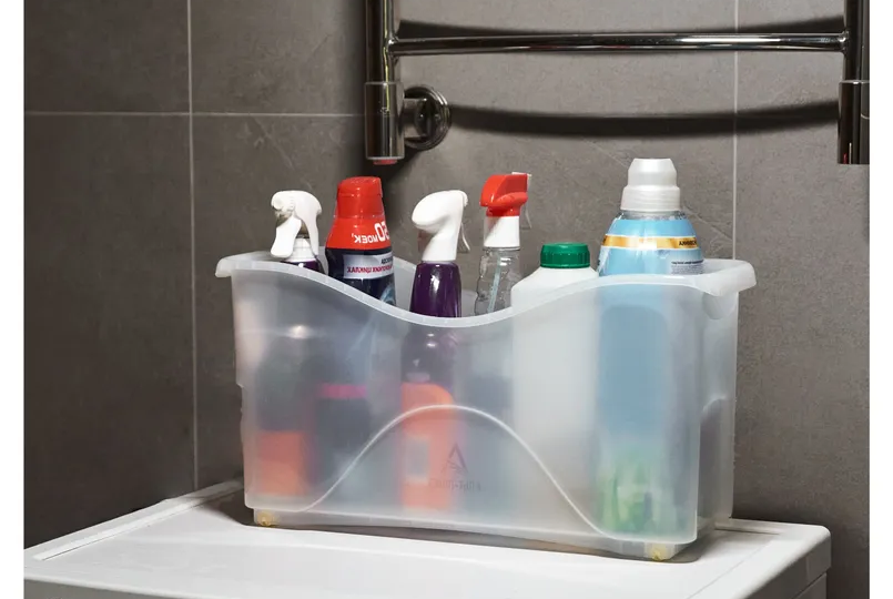 В Светофоре они нарасхват: зачем многие (и я в том числе) покупают недорогие контейнеры на колёсиках