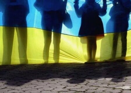    Демографическая бездна в стране просроченного Зеленского: Украину ждёт полная диктатура