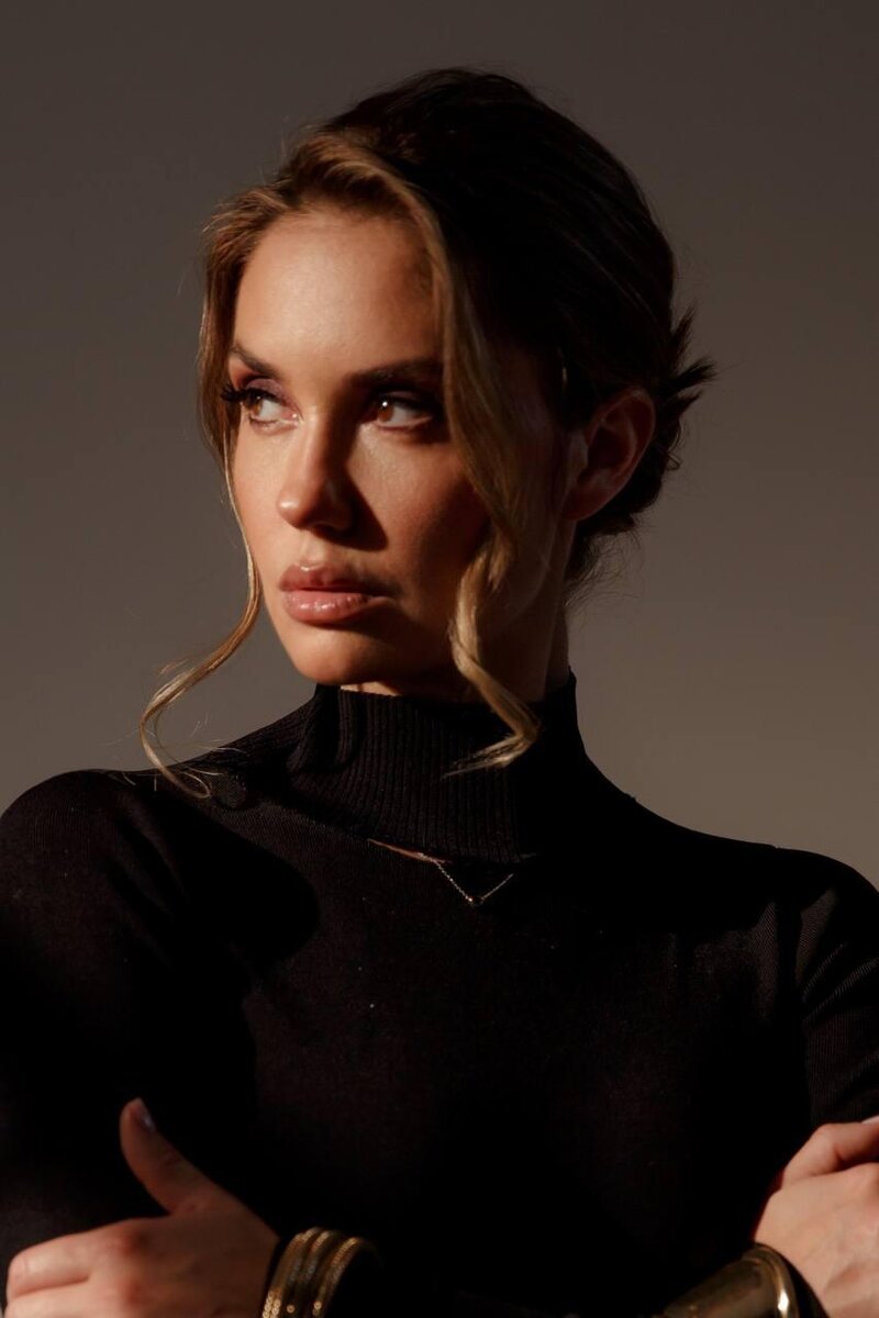    Агата Муцениеце