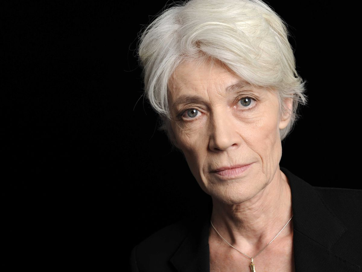 Francoise. Francoise. Francoise. Francoise. Энни харди.