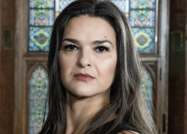    Виктория Райдос стала гостьей шоу «Злые языки»Фото ТНТ