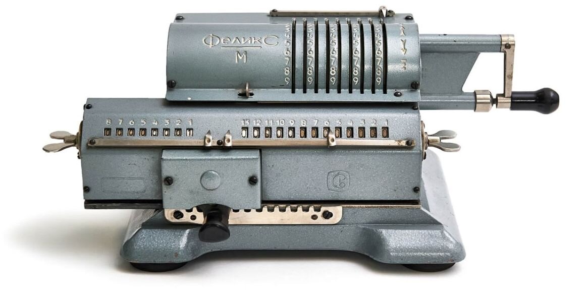 Арифмометр Феликс М