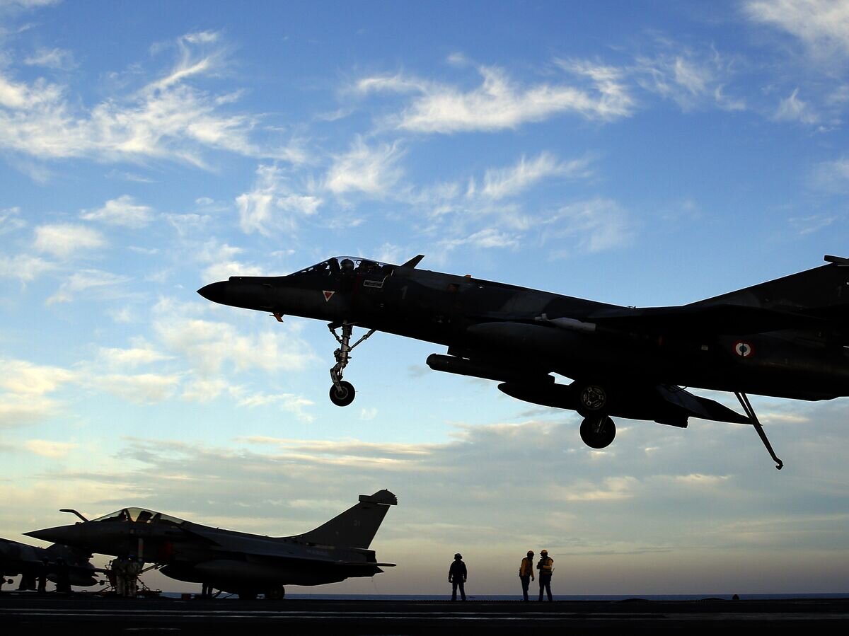   Штурмовик Super Etendard. Архивное фото© AP Photo / Christophe En