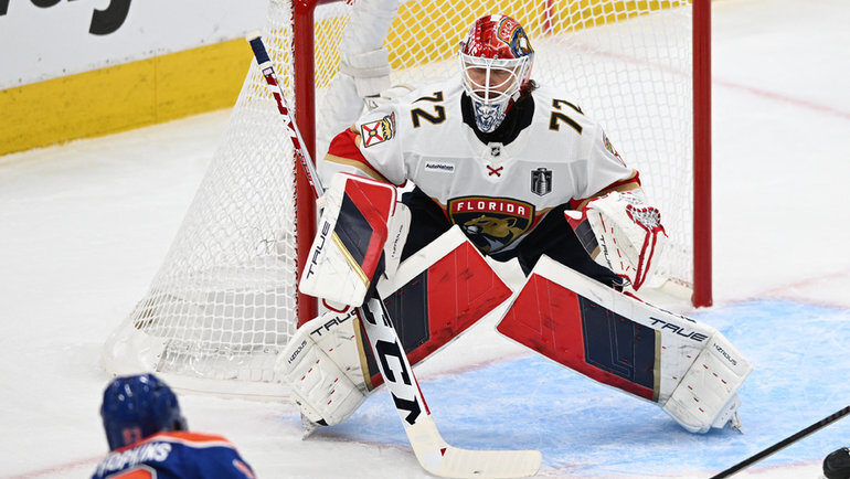    Сергей Бобровский в воротах «Флориды» в третьем матче с «Эдмонтоном» 14 июня. USA Today Sports
