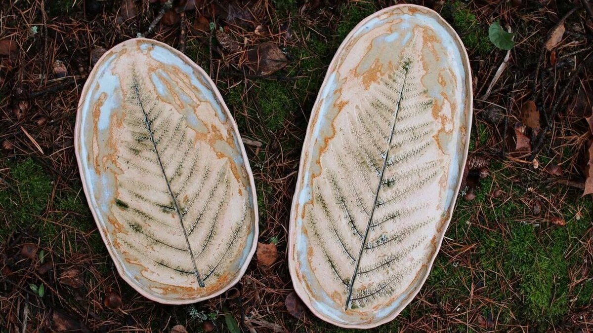 В некоторых мастерских можно не только купить сувениры, но и посетить мастер-класс и сделать, например, тарелки самостоятельно. Фото: M.N. / Яндекс Карты