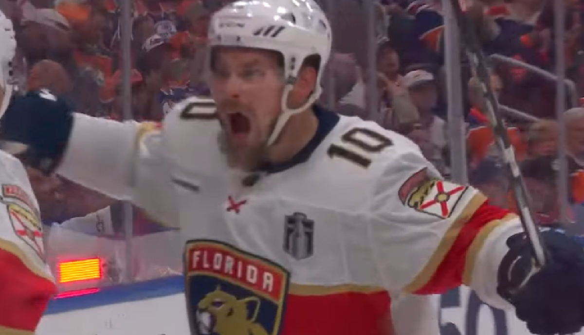 Вмир Тарсенко забросил свою четвертую шайбу в нынешнем плей-офф НХЛ. Фото: НХЛ