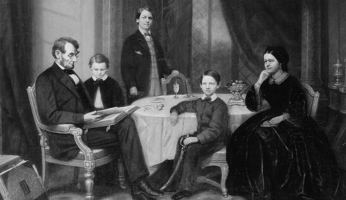 Авраам Линкольн, 16-й президент Соединенных Штатов, сидит со своей женой Мэри Тодд и тремя детьми.