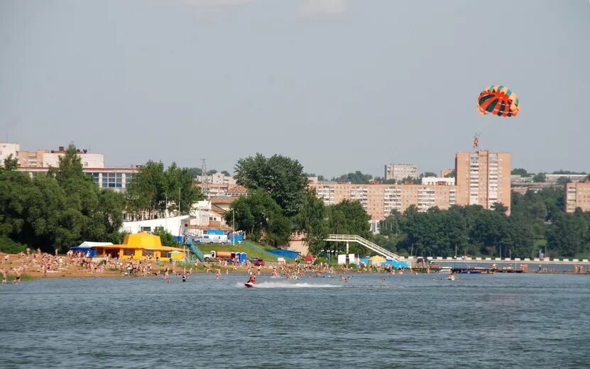    Погода в Ижевске на выходные: с 15 по 17 июня ждем жару до +30°С и небольшие дожди