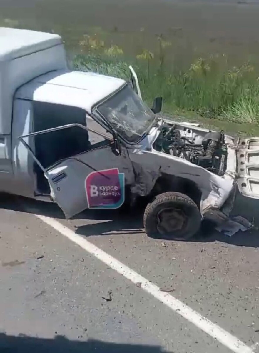    ДТП на заринской трассе. Источник: кадр видео, t.me/vkurse22