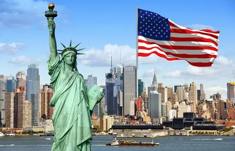 Статуя Свободы США.