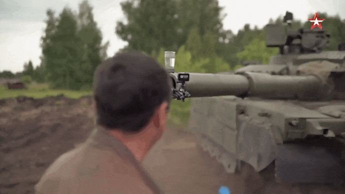 Как всё происходило в движении. Видеоряд: телеканал "Звезда" 