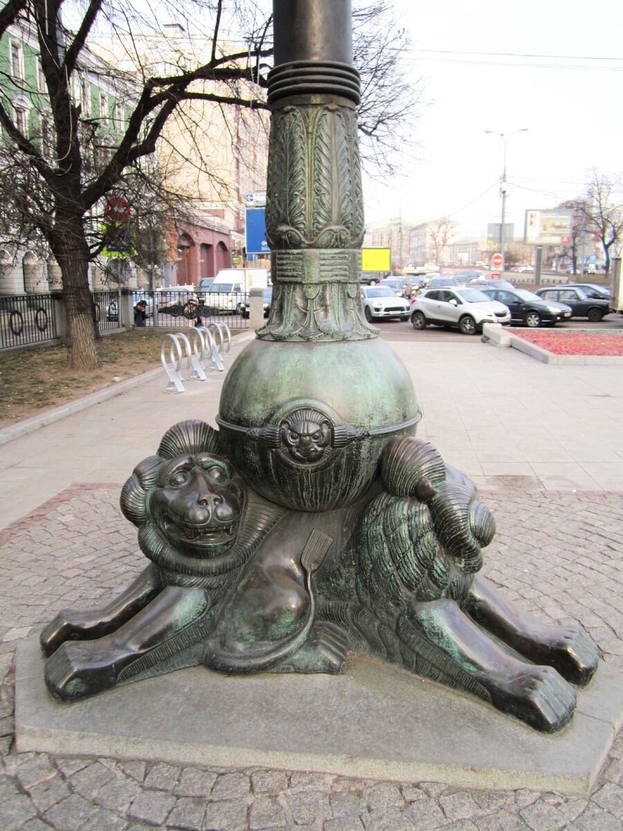 Те самые львы. 2014 год. Фото Наиля Мустафина.