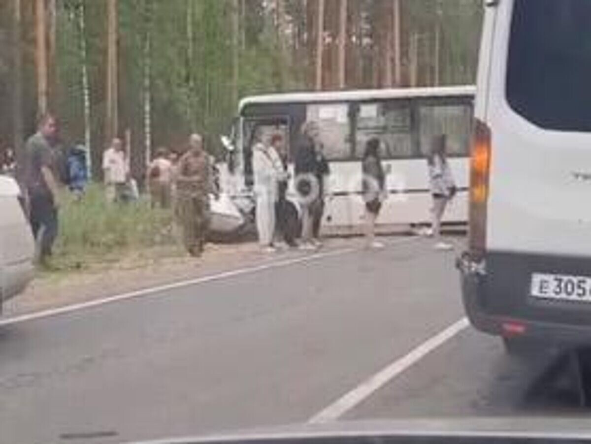    Место ДТП на федеральной трассе "Вятка" в Марий Эл© Про Город Йошкар-Ола/ВКонтакте