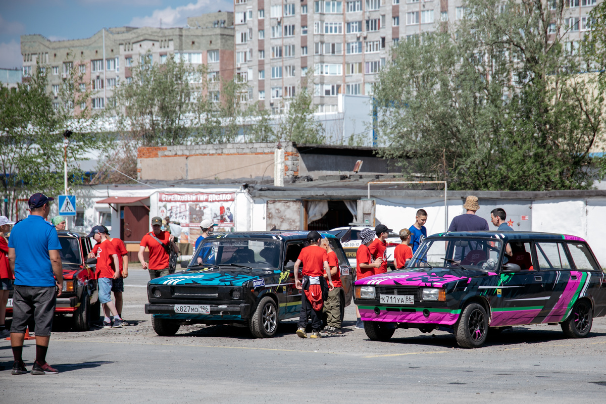    В Сургуте воспитанники детских лагерей познакомились с работой оперативных служб