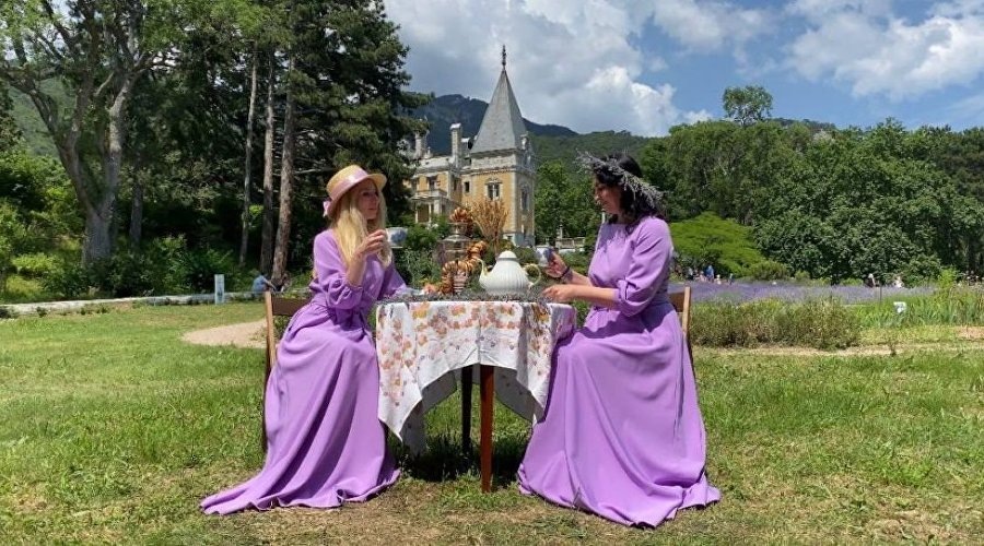 Праздник «Лавандовая рапсодия императорской Массандры» // Фото с сайта Алупкинского дворцово-паркового музея-заповедника