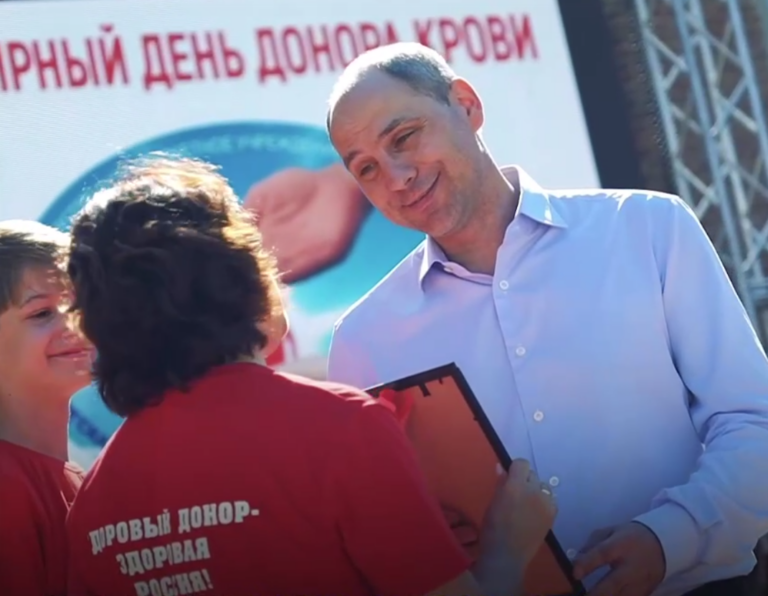    Денис Паслер: В Оренбуржье более 10 тысяч потенциальных доноров Кристина Просвиркина